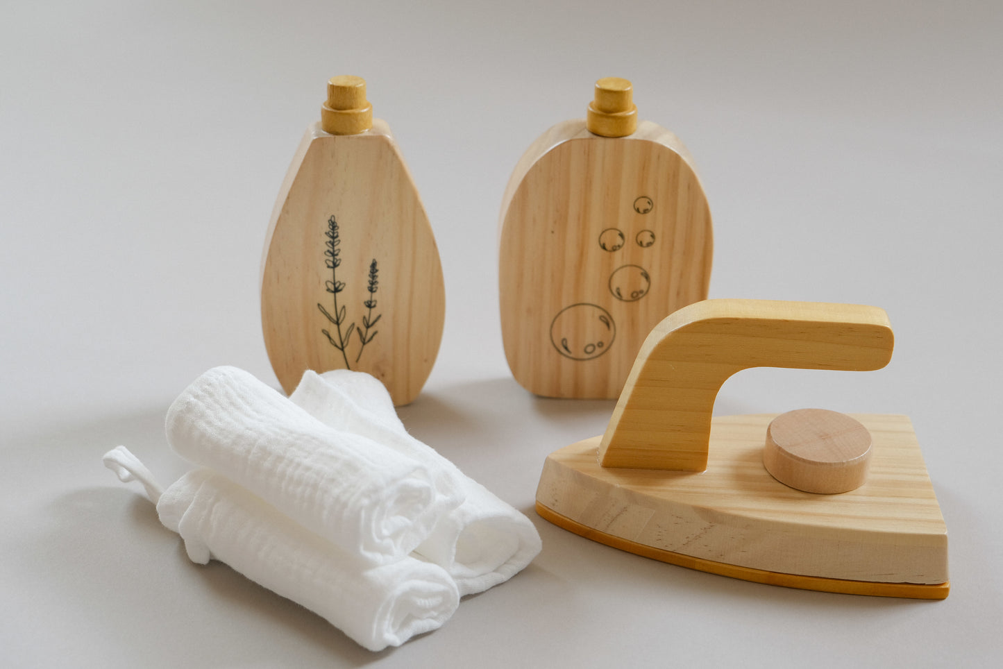 Wooden Laundry Play-set